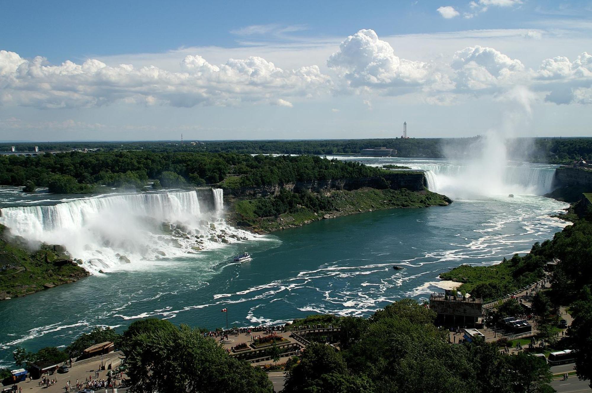 Niagara Getaway Across Fallsview Ngoại thất bức ảnh
